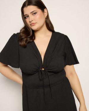 Plus Size Keyhole Midi Dress