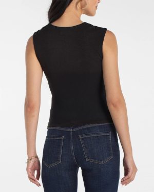 Sleeveless Built-In Bra Knit Top