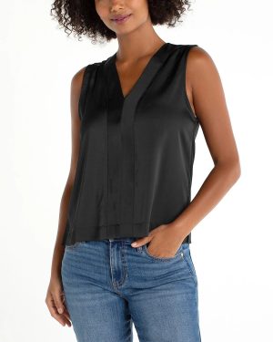 Sleeveless V-Neck Knit Back Top