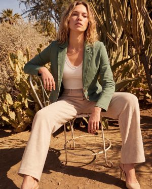 Naomi Blazer